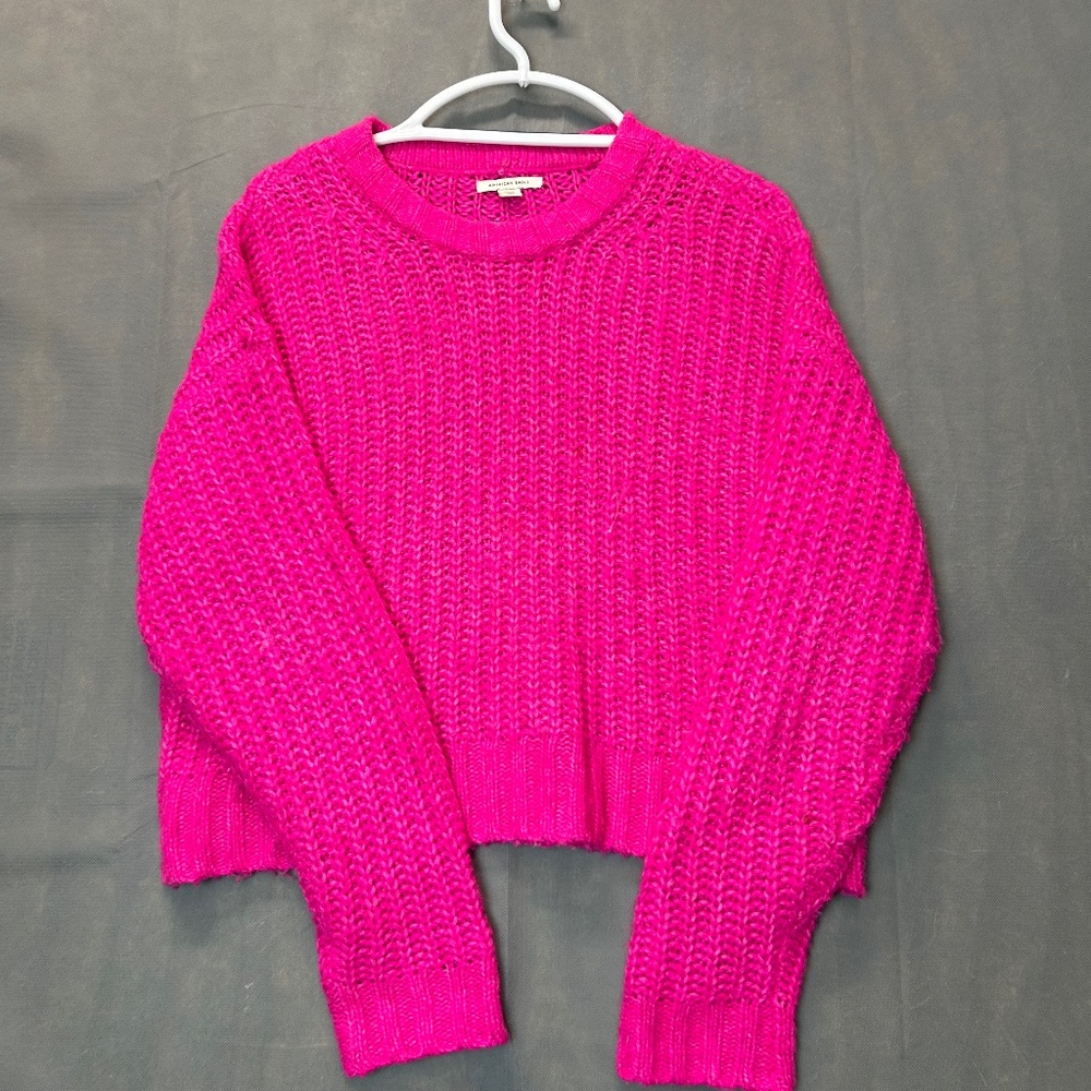 American Eagle Outfitters Crop Top Chunky Knit Sweater Hot Pink Crochet Small